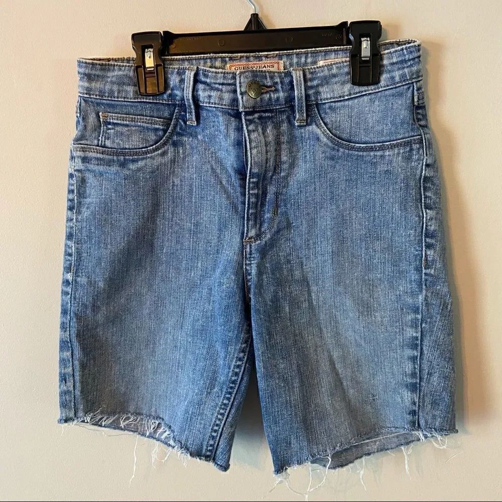 Guess stone washed 1981 skinny cut off shorts